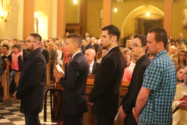 Znaki Bożego Miłosierdzia u NMP Wspomożenia Wiernych w Dziedzicach