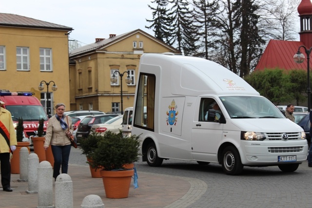 Znaki Bożego Miłosierdzia u NMP Wspomożenia Wiernych w Dziedzicach