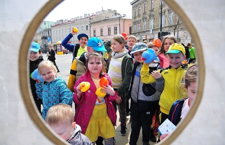 Inauguracja wyścigu kaczek z MKS Selgros Lublin