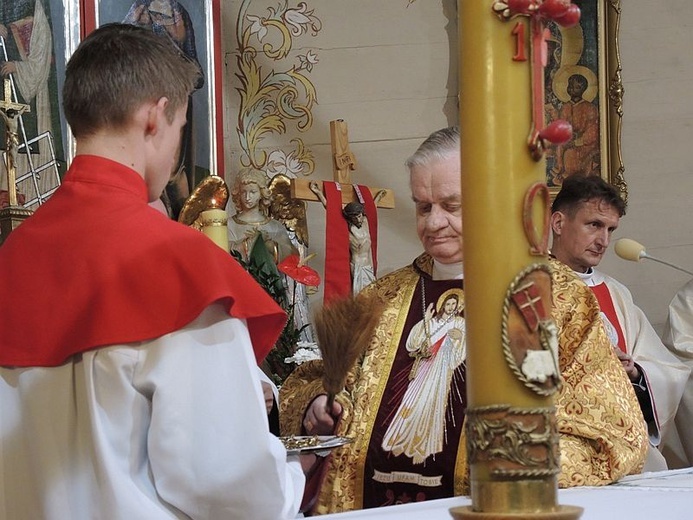 Znaki Bożego Miłosierdzia w Bielowicku