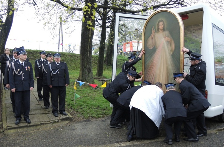 Znaki Bożego Miłosierdzia w Bielowicku