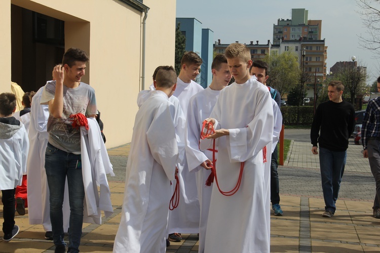 Msza św. rozpoczynająca piłkarskie mistrzostwa ministrantów archidiecezji lubelskiej. 