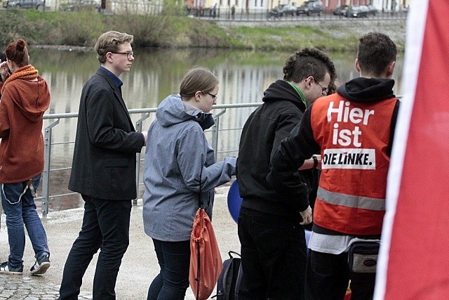 Manifestacja przeciwko imigrantom