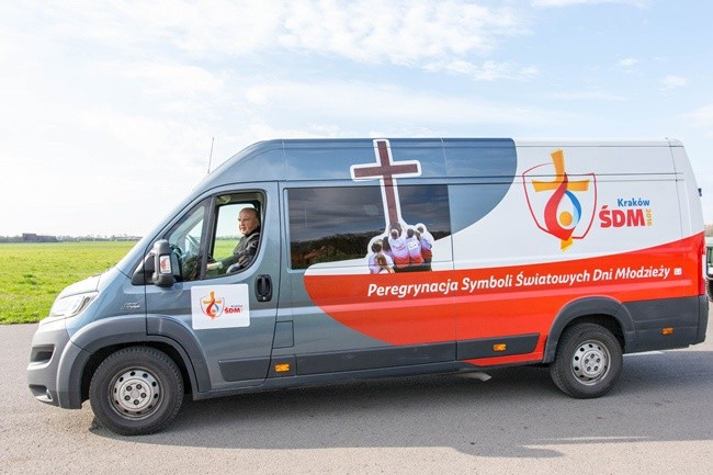 Symbole odleciały...