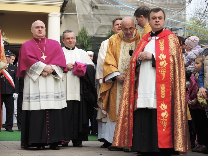 Znaki Bożego Miłosierdzia w Jaworzu