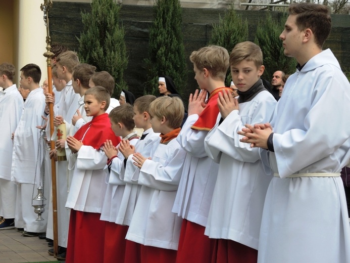 Znaki Bożego Miłosierdzia w Jaworzu