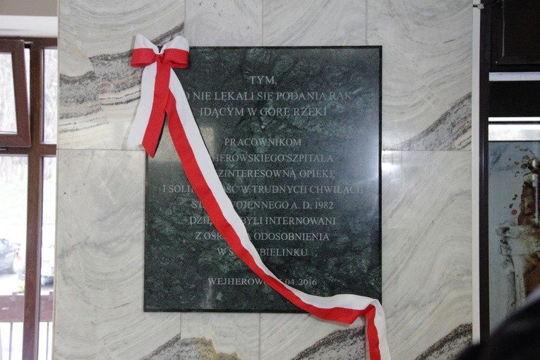 Poświęcenie tablicy w wejherowskim szpitalu