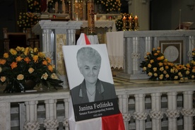 W Niepokalanowie modlono się w intencji śp. senator Janiny Fetlińskiej