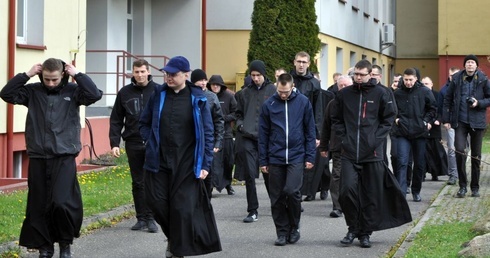 Poszli po powołania