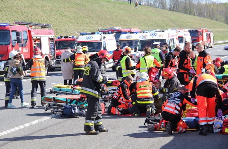 Ćwiczenia służb "Autostrada 2016"