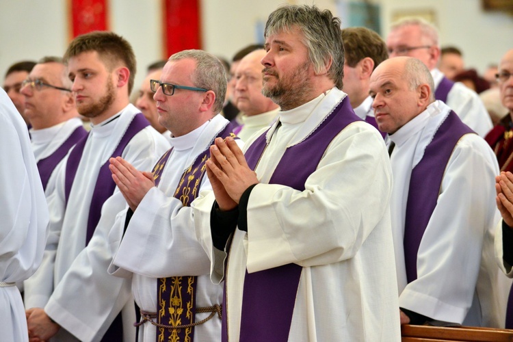 Msza żałobna śp. ks. Andrzeja Raszpli