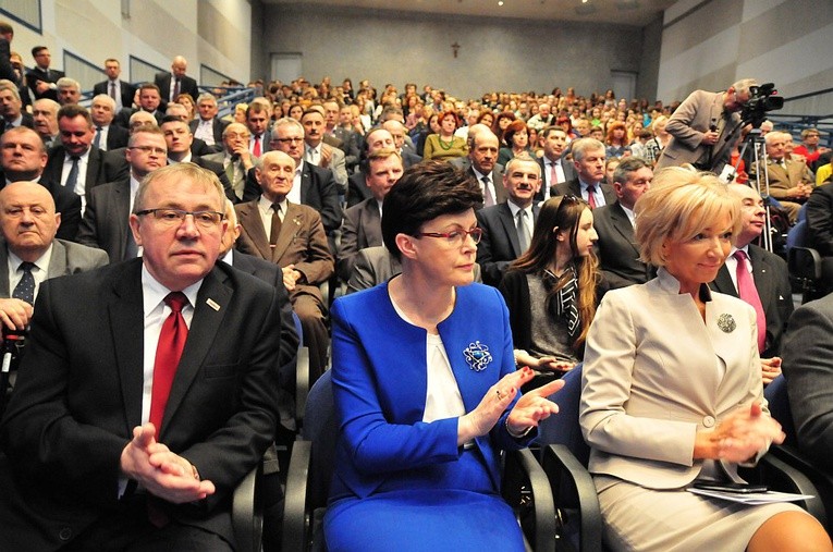 Przedmurze chrześcijaństwa 966-2016