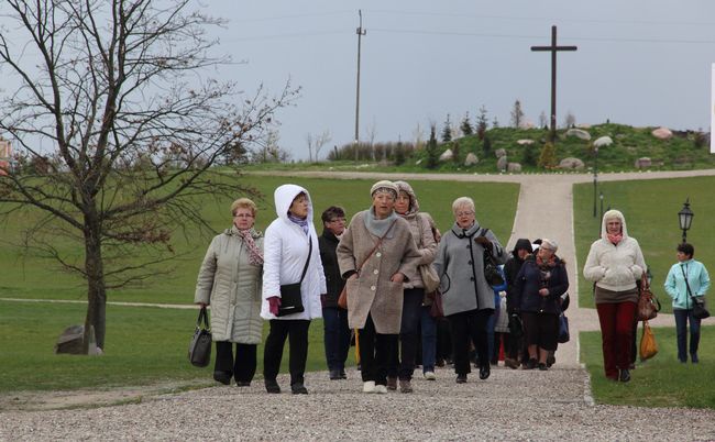 Trzecia Pielgrzymka Akcji Katolickiej i Rad Parafialnych do Skrzatusza