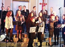 Reaktywacyjny koncert zespołu „Przemienienie” w kościele dominikanów w Katowicach. 