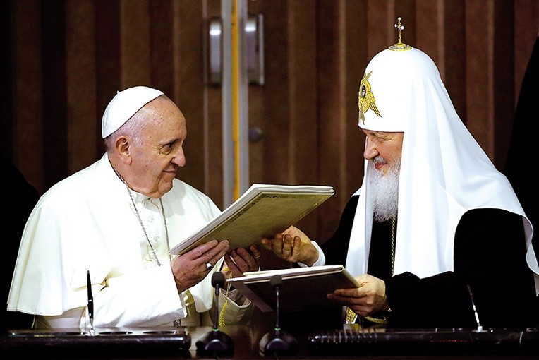 Papież Franciszek i patriarcha Cyryl spotkali się 12 lutego.