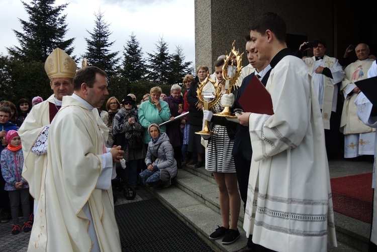 Znaki Bożego Miłosierdzia na Złotych Łanach