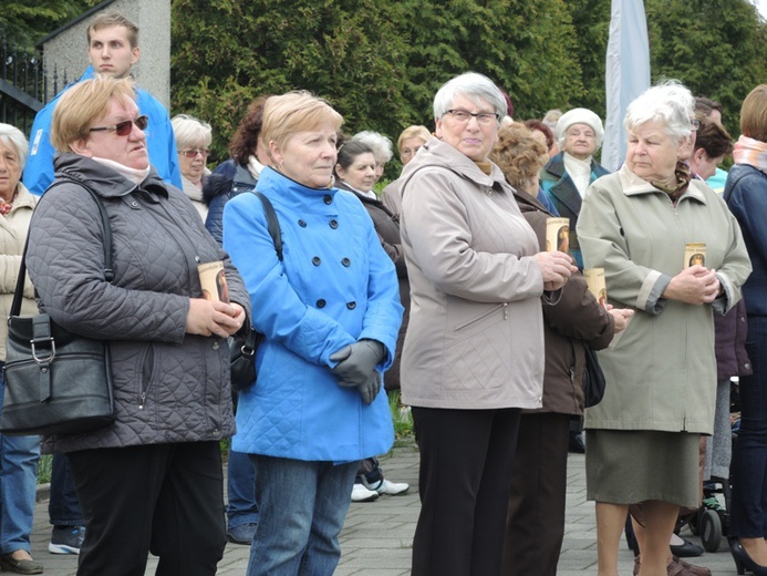 Znaki Bożego Miłosierdzia na Złotych Łanach