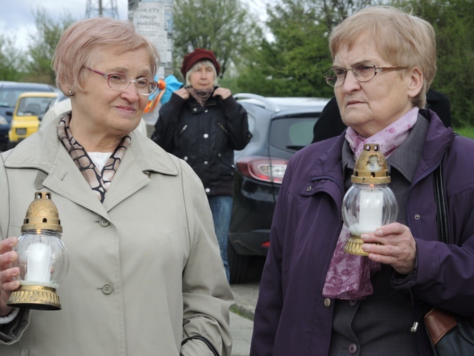 Znaki Bożego Miłosierdzia na Złotych Łanach