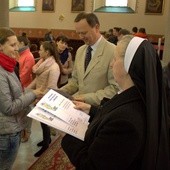 Rozdanie dyplomów w Ostródzie - matura z religii 2016 