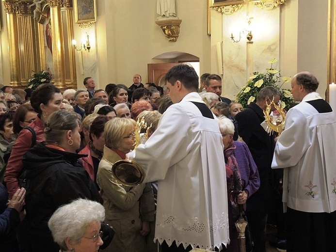 Znaki Bożego Miłosierdzia w Hałcnowie