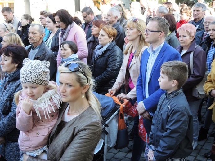 Znaki Bożego Miłosierdzia w Hałcnowie