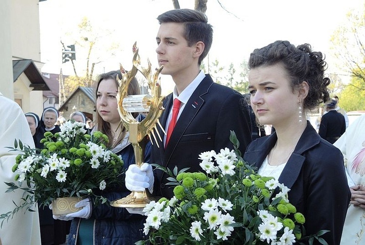 Znaki Bożego Miłosierdzia w Hałcnowie