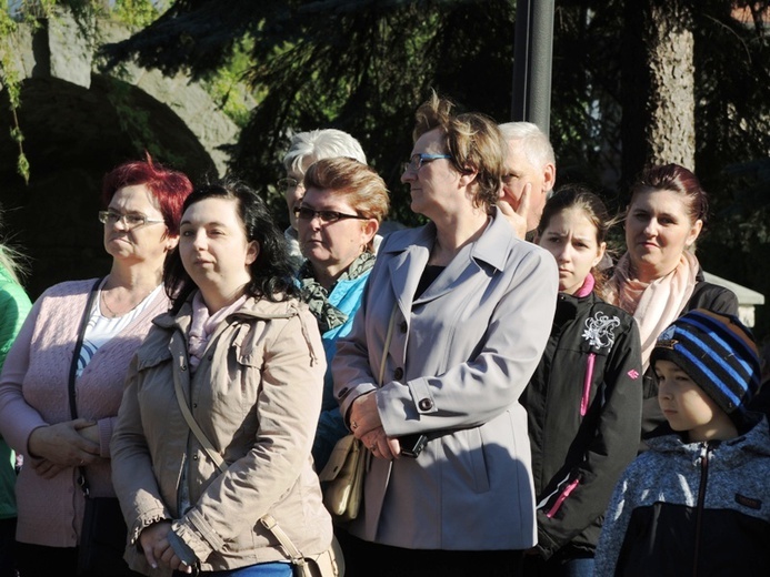 Znaki Bożego Miłosierdzia w Hałcnowie