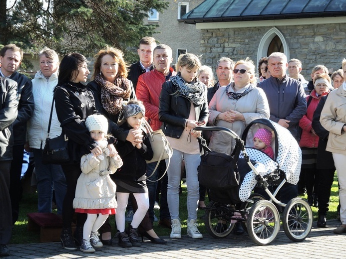 Znaki Bożego Miłosierdzia w Hałcnowie