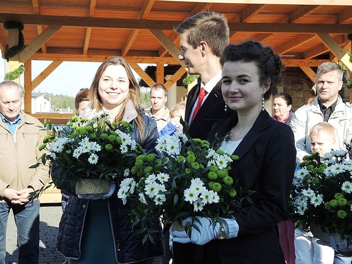 Znaki Bożego Miłosierdzia w Hałcnowie