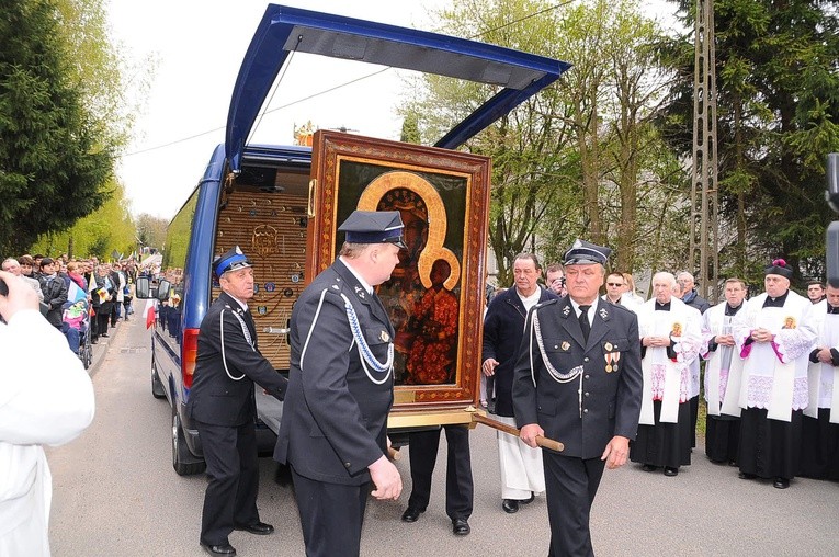 Żałe. Nawiedzenie w parafii św. Anny