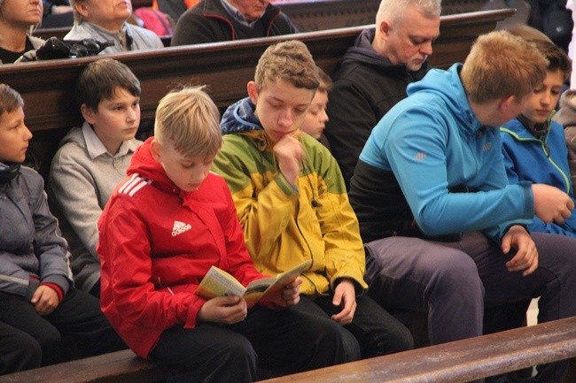 Spartakiada ministrantów i Bieg Śladem Księgi Henrykowskiej