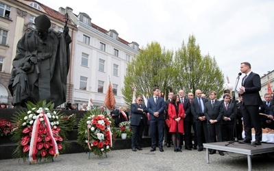 "Budowanie wspólnoty wielkim zadaniem związków zawodowych"