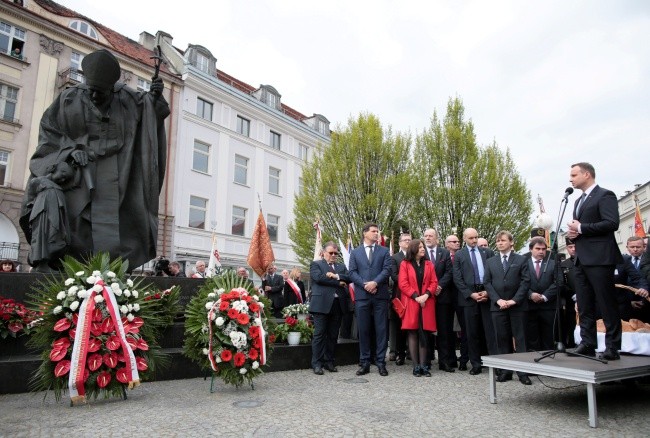 "Budowanie wspólnoty wielkim zadaniem związków zawodowych"