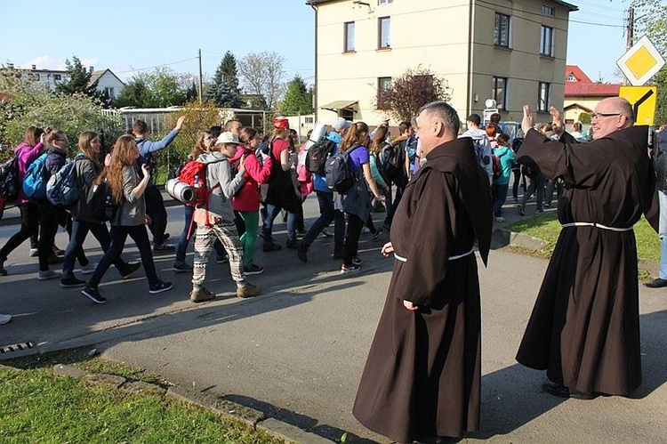 Nowa Wieś przywitała pielgrzymów grupy św. Maksymiliana