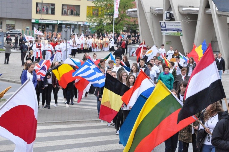 Limanowa - znaki ŚDM