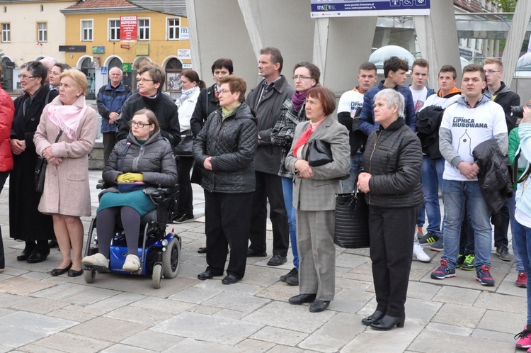 Limanowa - znaki ŚDM