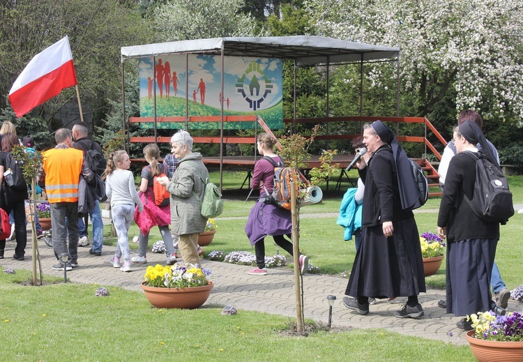 3. Pielgrzymka szensztacka z Żernik do Rokitnicy u celu