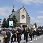 Parafia w Borzęcinie Dolnym ma 80 lat 