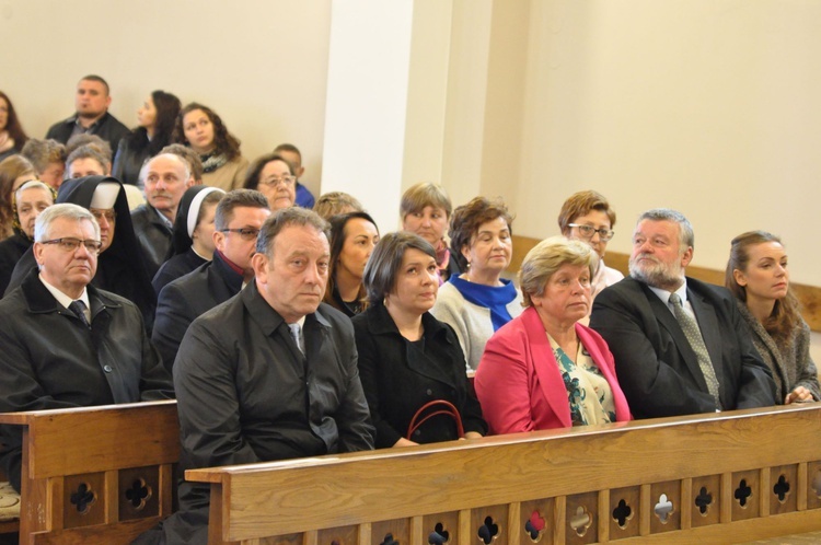 Parafia w Borzęcinie Dolnym ma 80 lat 