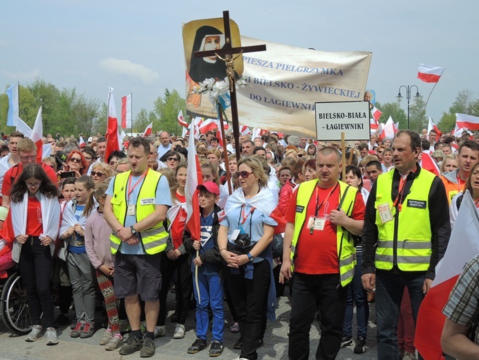 Pielgrzymi w Centrum JP II - cz. 2