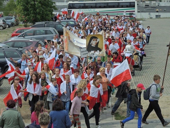 Pielgrzymi w Centrum JP II - cz. 2