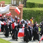 IV pielgrzymka z Hałcnowa dotarła do Łagiewnik - część pierwsza