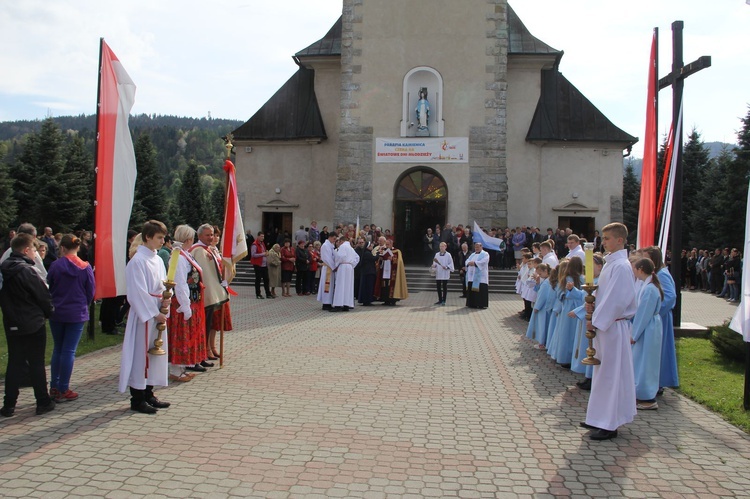 Symbole ŚDM w Kamienicy