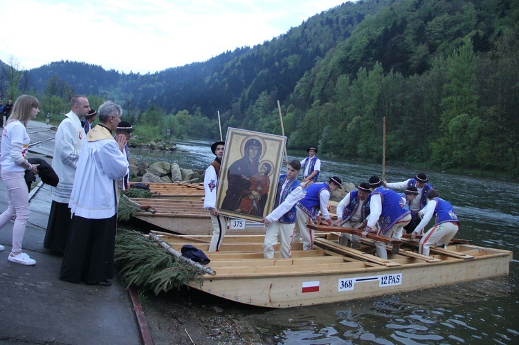 Symbole ŚDM w Krościenku