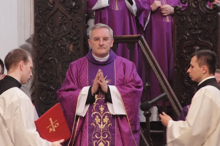 Modlitwa konsekrowanych za śp. abp. Tadeusza