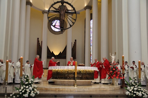 Msza w intencji śp. abp. Tadeusza Gocłowskiego