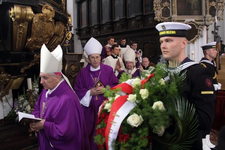 Msza św. i pogrzeb śp. abp. Tadeusza Gocłowskiego