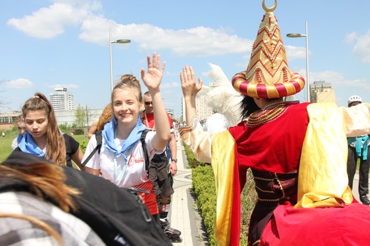 Pielgrzymka na rolkach i hulajnogach do Tychów - cz. II