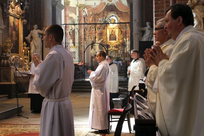 Święcenia diakonatu w Rudach