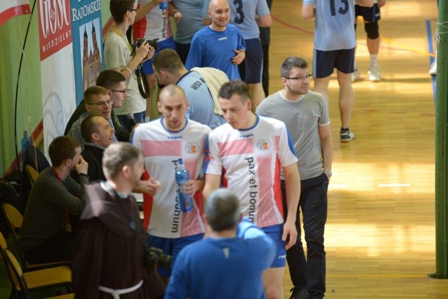 Siatkarski finał mistrzostw Polski kleryków